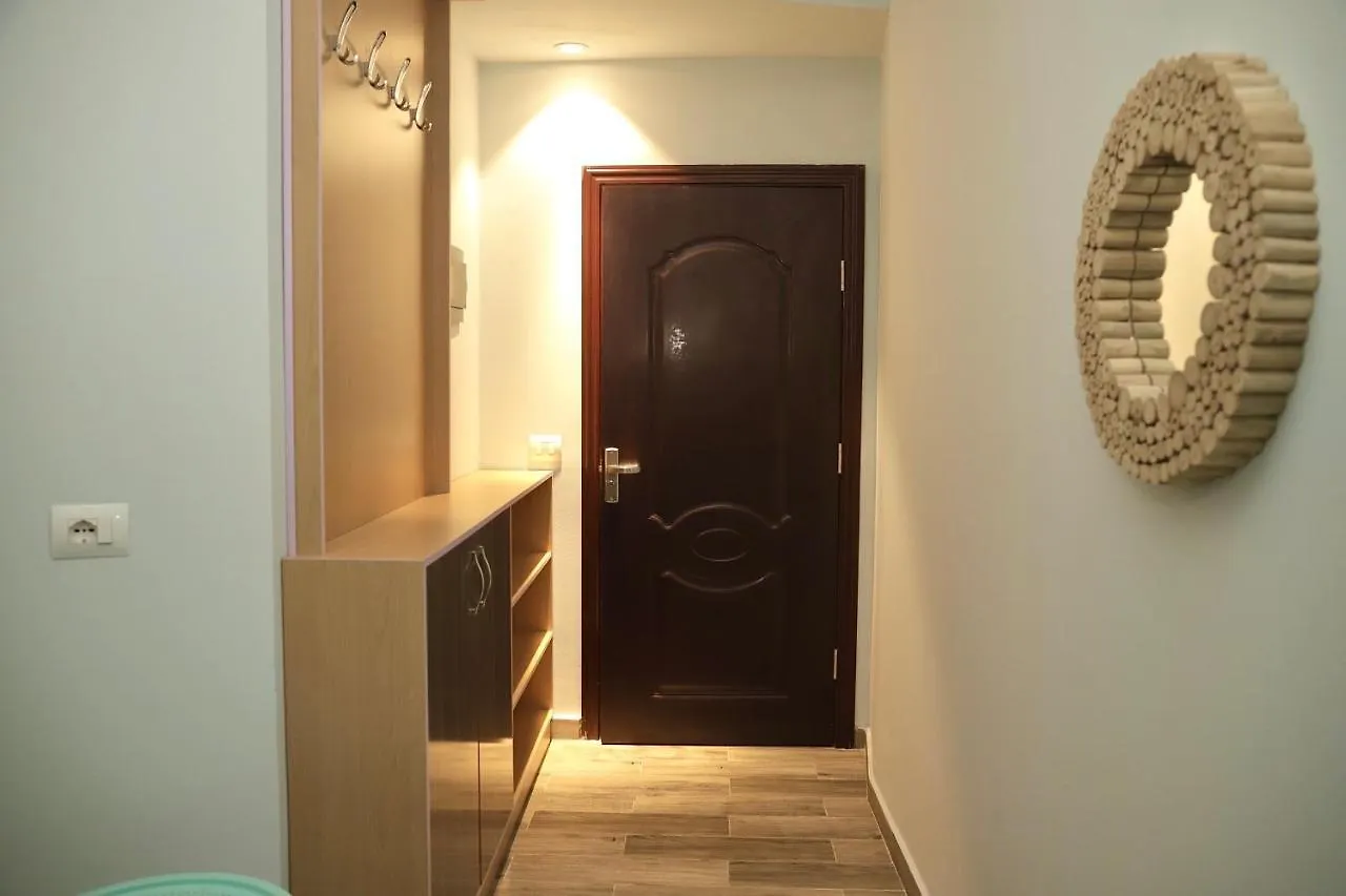 Appartamento Flower Residence Tirana