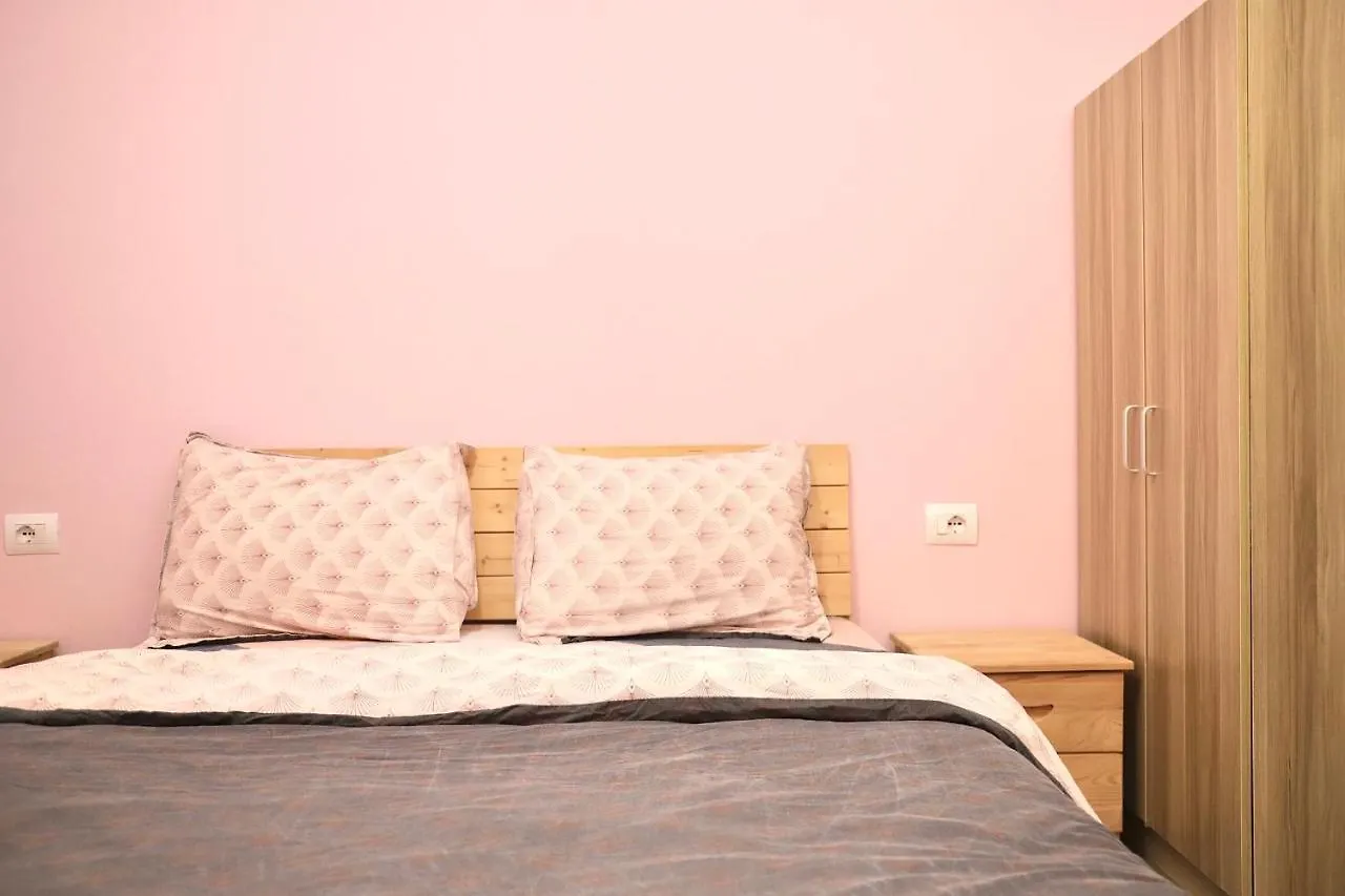 Flower Residence Tirana Appartamento