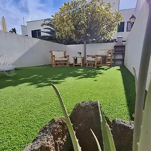https://casa-pechiguera.in-canary-islands.com
